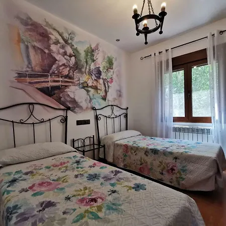 Casa Rural Ruiz Hernando *